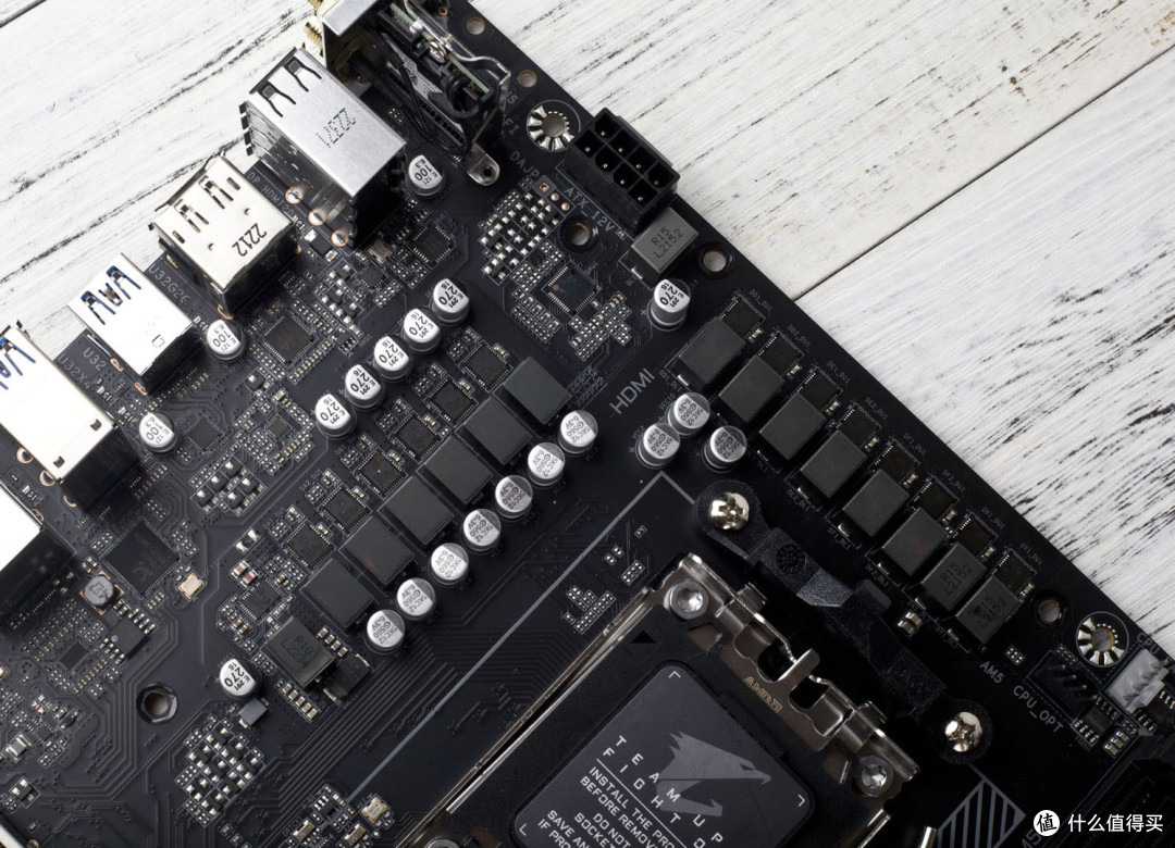 老黄搞机篇一百七十amdyes7700x技嘉小雕axb650maoruseliteax真香体验