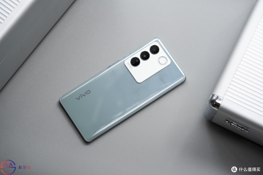 vivo S16 Pro测评:我愿称之为“百万打光师”