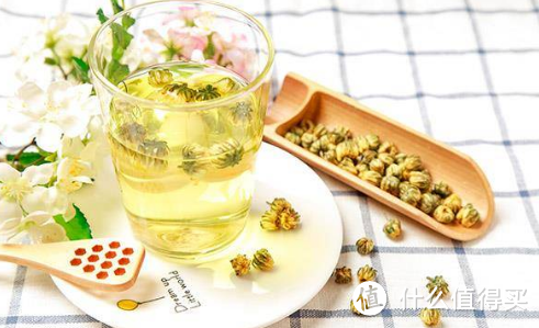 菊花茶也掺假?认准“3不要”,轻松选出天然好菊花,喝对才有益