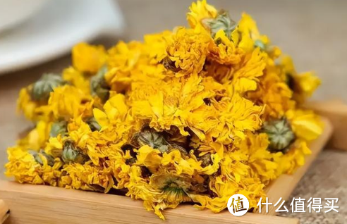 菊花茶也掺假？认准“3不要”，轻松选出天然好菊花，喝对才有益