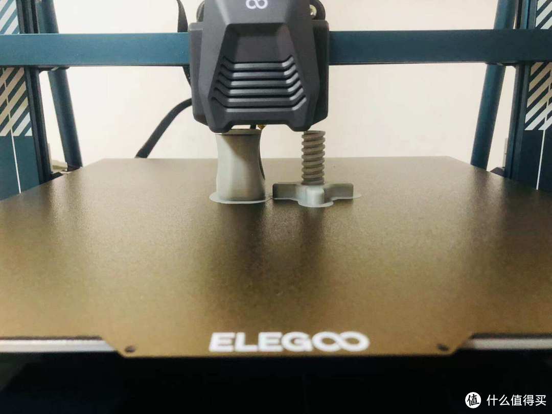 普通用户也能玩3D打印机，ELEGOO Neptune 3 plus堪称性价比之作