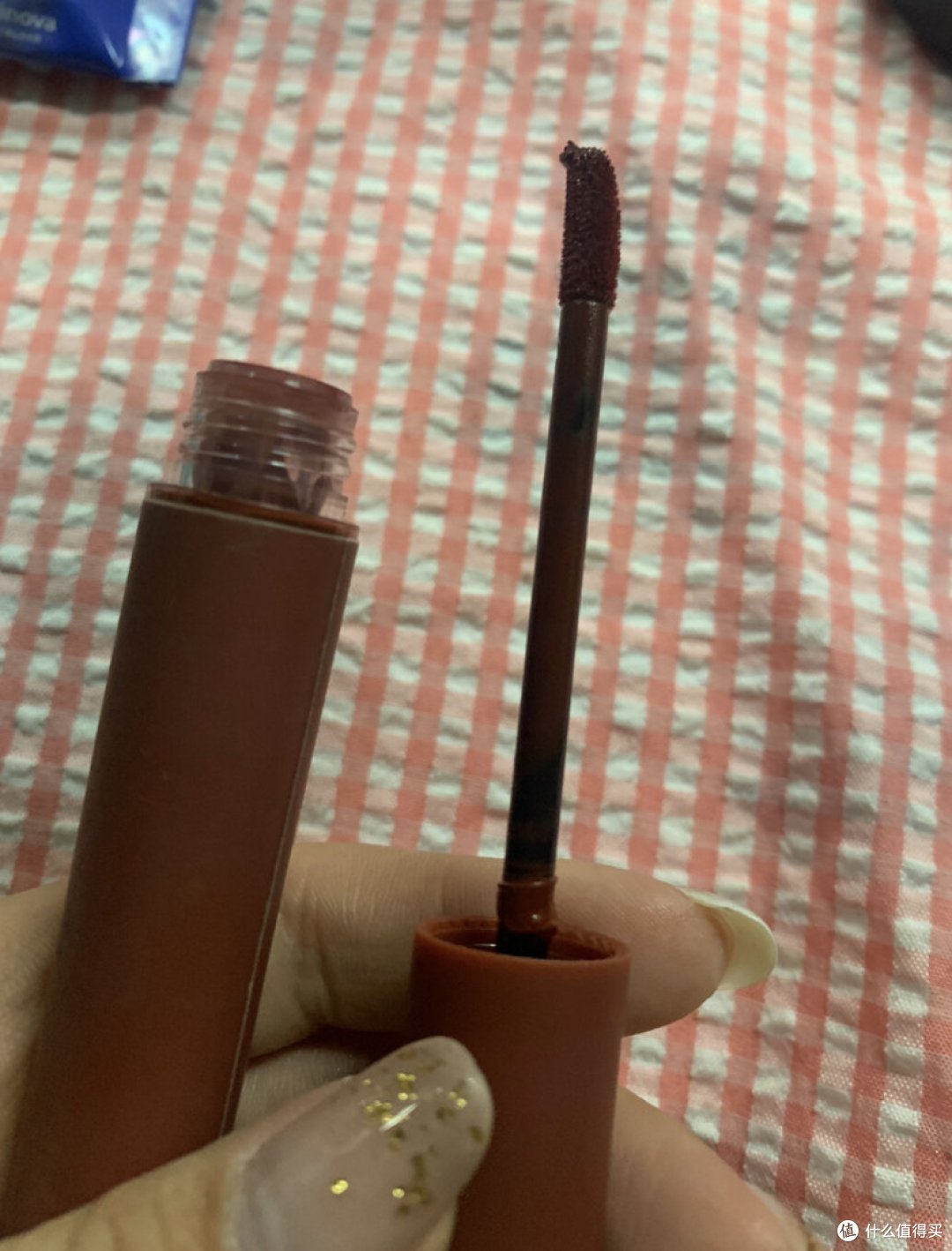 分享彩妆|3ce唇釉 taupe,超正的