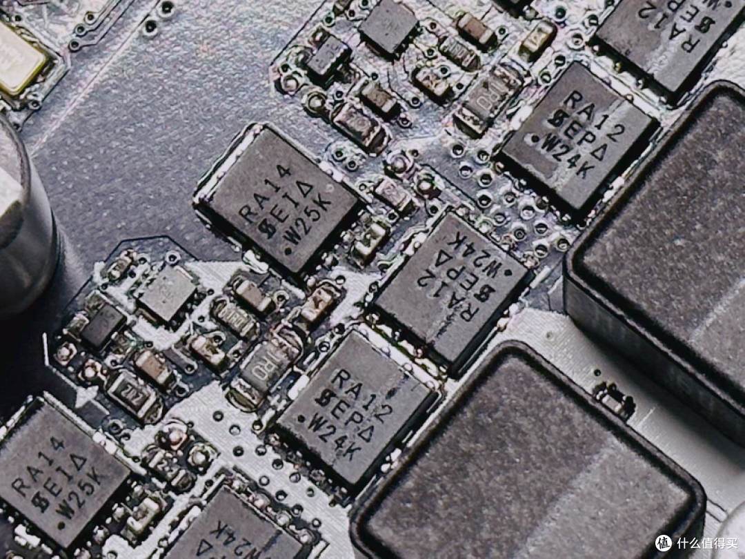 高品质，高性价比，圣旗B760M-PRO GAMING D4主板开箱实测
