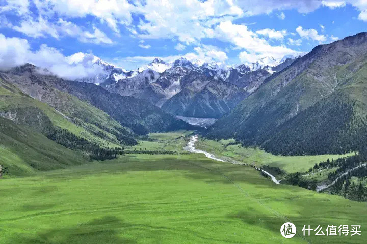 中哈边境上的夏塔古道，风景不输瑞士！2023年的新疆必游地攻略来了