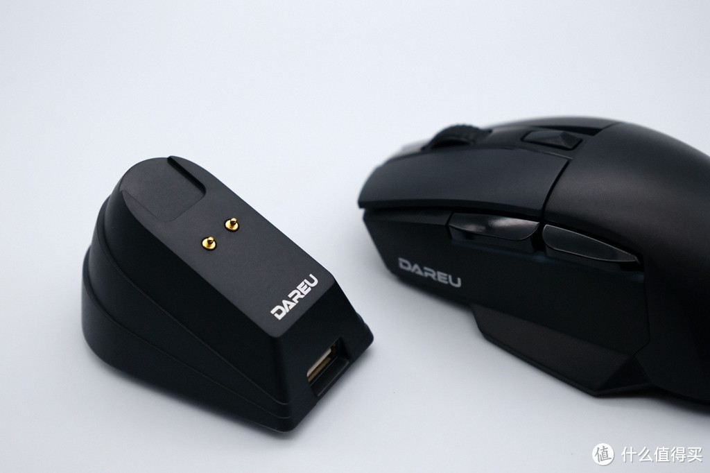 达尔优A955三模无线游戏鼠标：透明炫彩、潮范儿十足