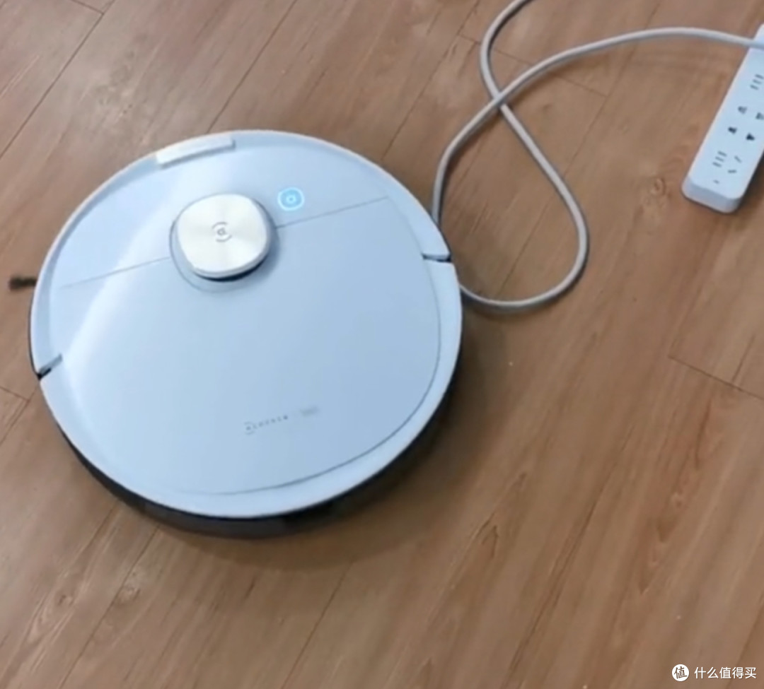 男人就应该干点家务活。中国女性平均每天干家务两小时六分钟,男性仅为一个小时。