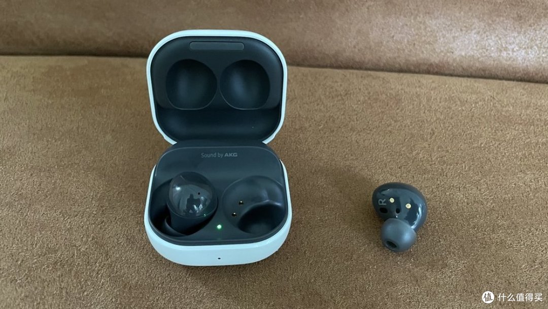 三星 Galaxy Buds 2 真无线耳机评测:清晰、舒适且价格合理