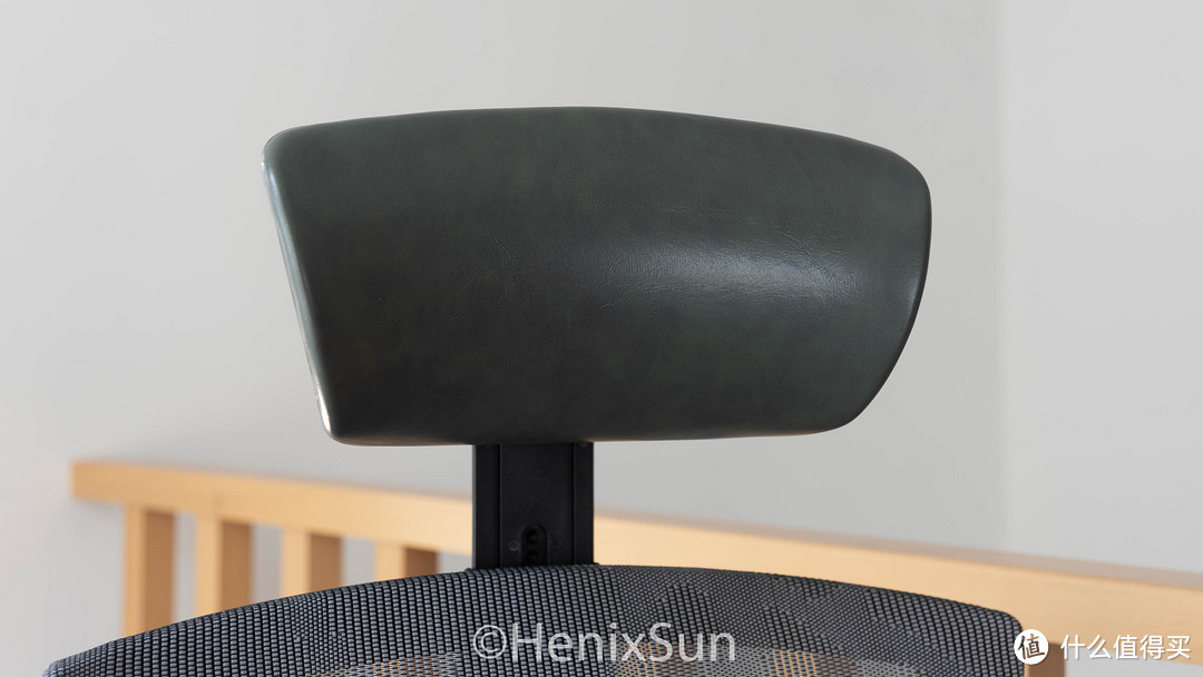 可能是2000元内最具性价比的全能椅子——西昊V1人体工学椅评测
