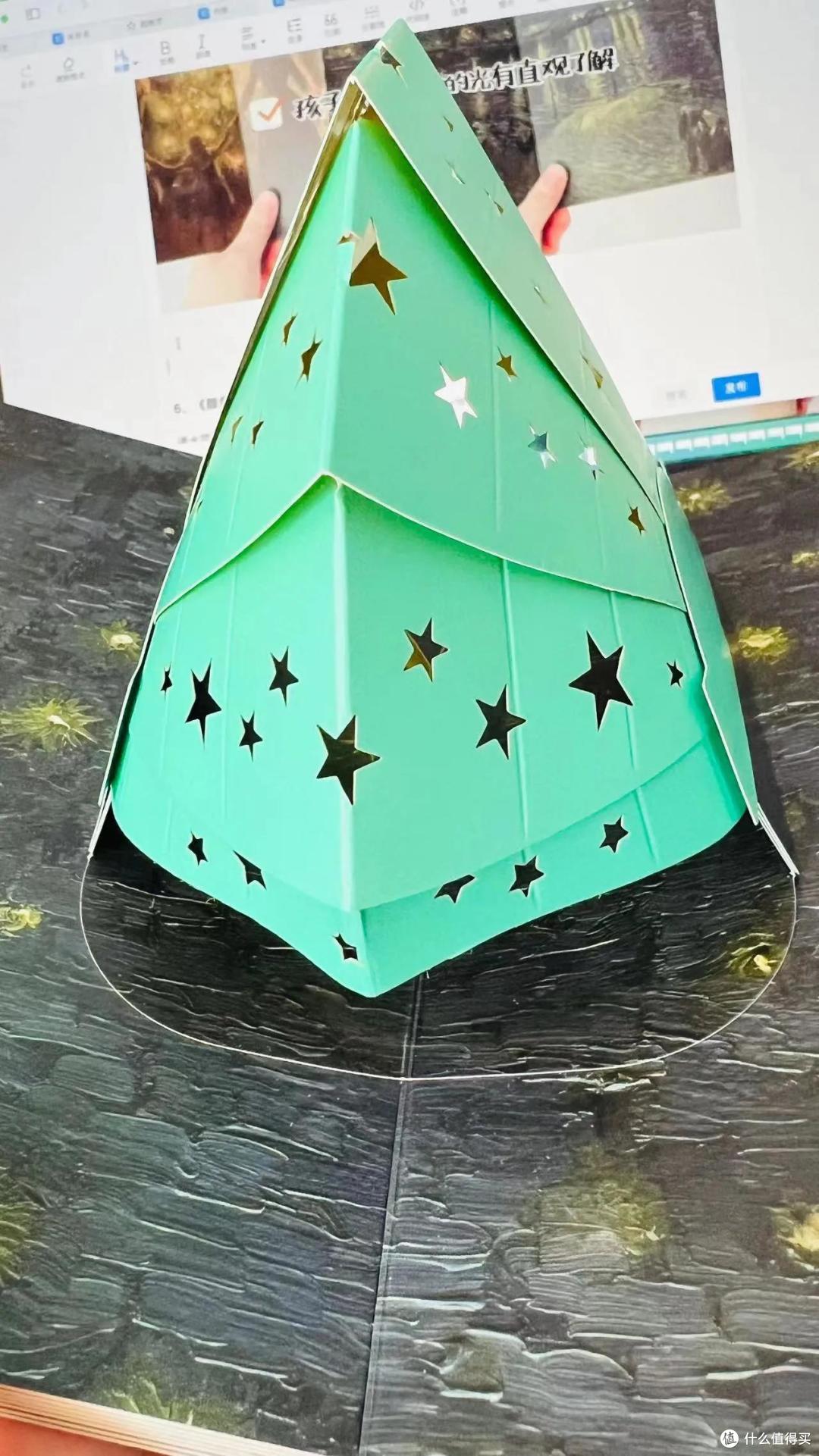 有没有适合给低龄孩子看的艺术启蒙书？
