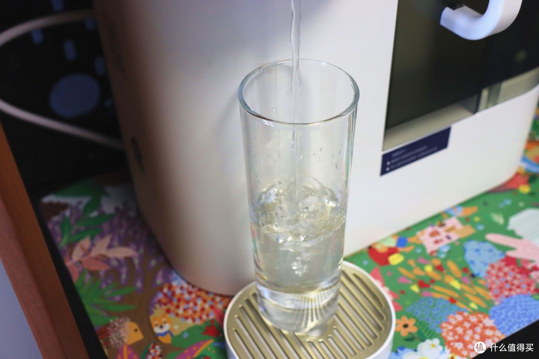 洗米都用矿泉水！家里泉矿泉机带我实现矿泉水自由~