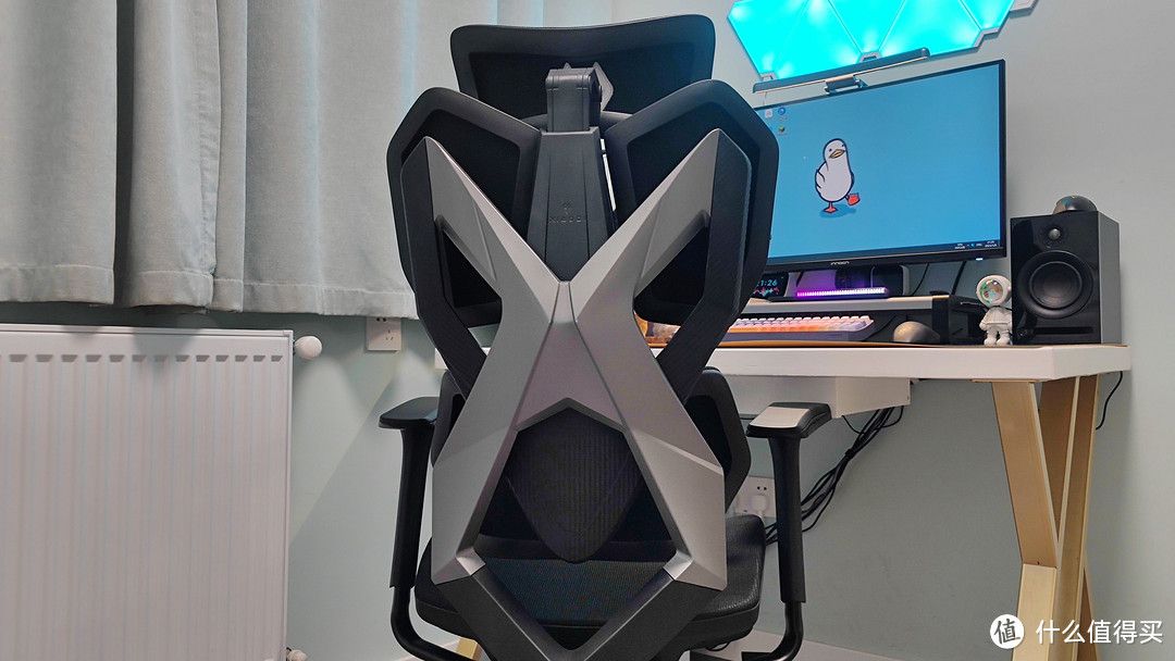终于找到一款超舒适的人体工学电竞椅-骁骑X5！