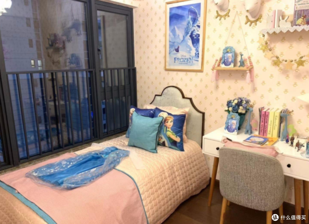 何必买大房子,56㎡小户型照样装修两室两厅,效果还这么华丽精致