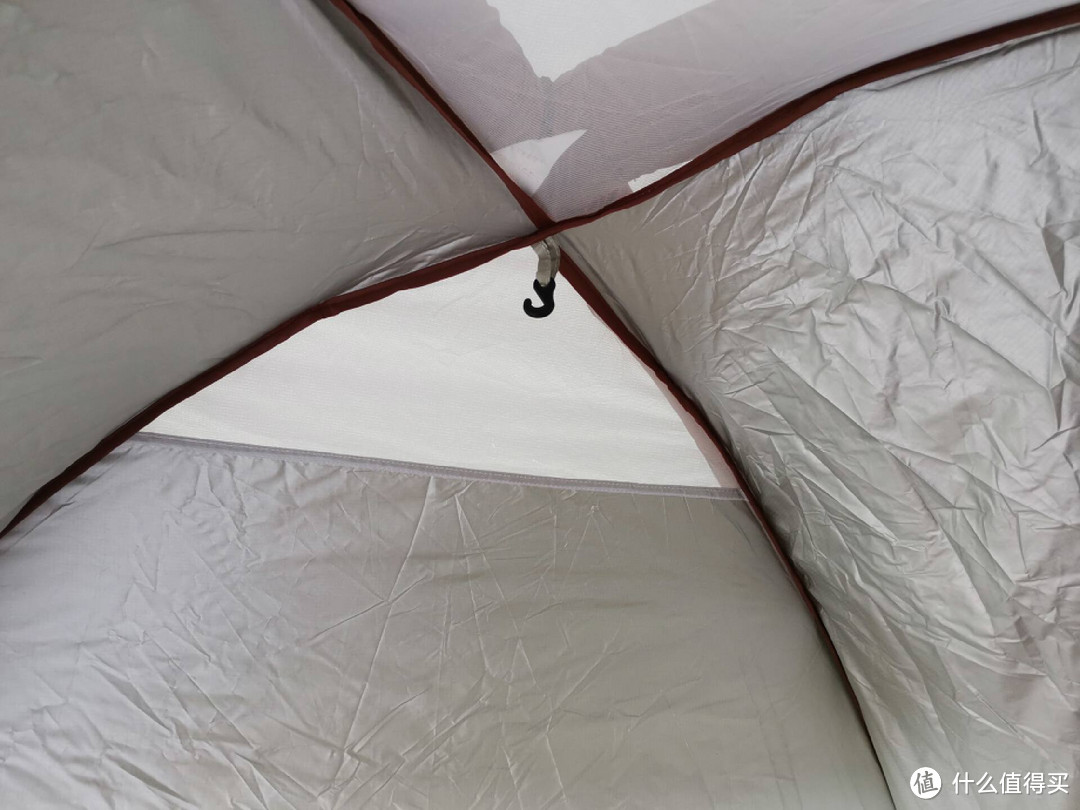 搭帐篷不需要那么麻烦，一宿充气帐篷轻松搭建
