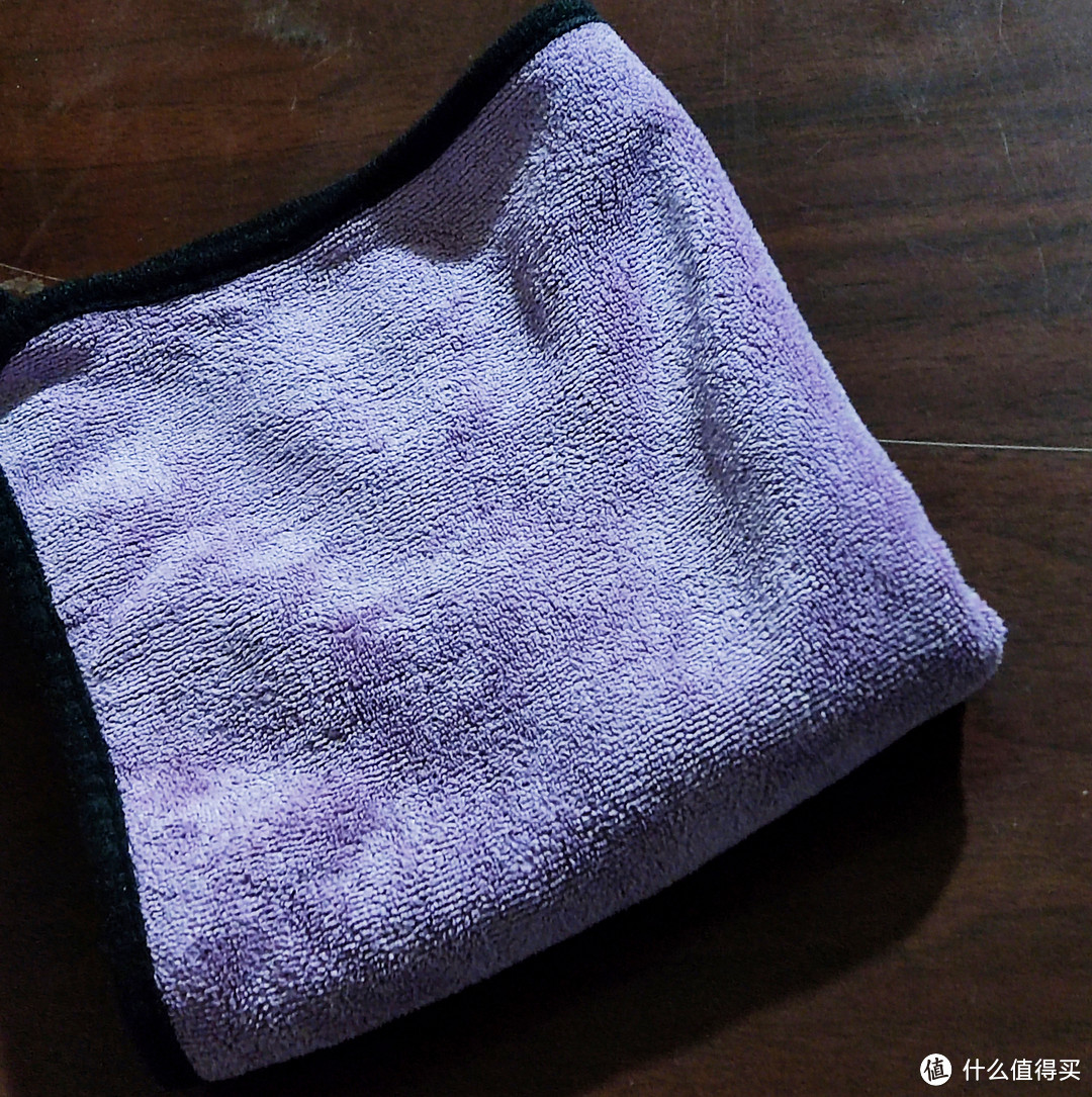 我喜欢用这款毛巾擦车，吸水性好