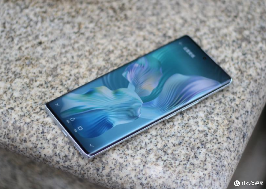 1.6亿像素拍照手机,发布短短一个多月,12GB+512GB跌到2699元