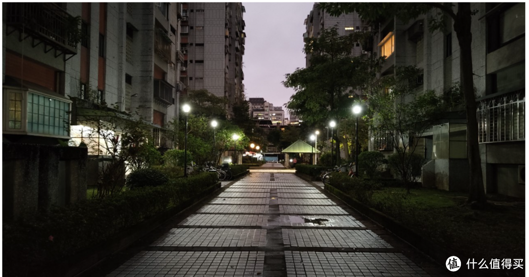 【潮电新年礼 - 年货节数码好物推荐 Ⅴ】最潮手机 Nothing Phone 1 实测:又帅又强,中阶手机性价比之王