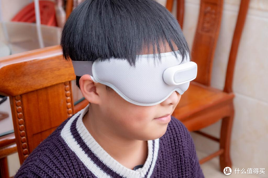 孩子学习期间，如何保护好视力？喵喵机儿童护眼仪了解一下
