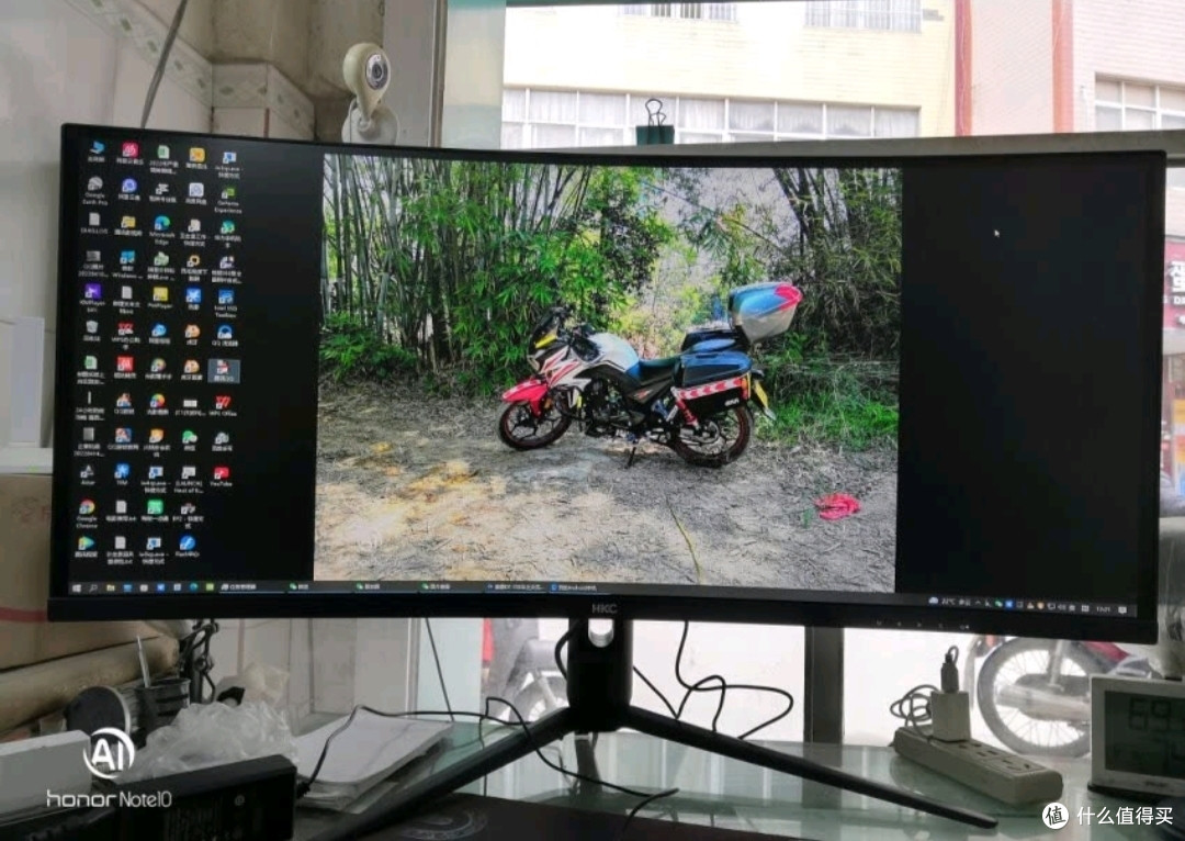 5款,1000~2000元价位我最中意的带鱼屏显示器。