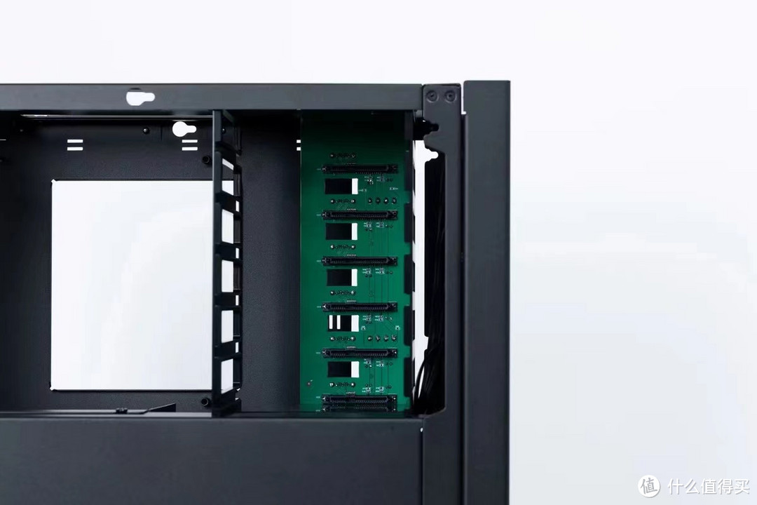 mATX高兼容性小体积机箱——Toriel XL3机箱(风冷快乐盒)