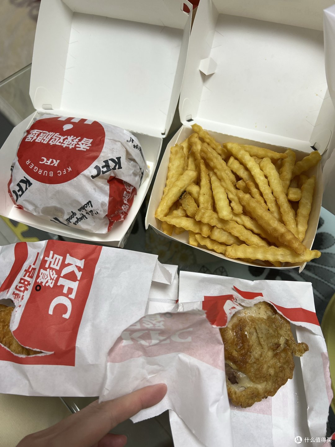 忍不住吐槽一下现在的肯德基是真贵,成年人表示快吃不起了