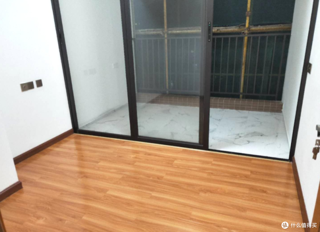 辛辛苦苦买的90㎡新房,却被装成了“出租屋”,真是欲哭无泪