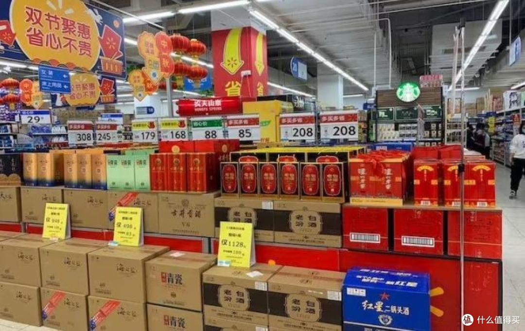 过年送礼别只会送烟茶糖,4款纯粮好酒,花小钱,送礼送到心坎里