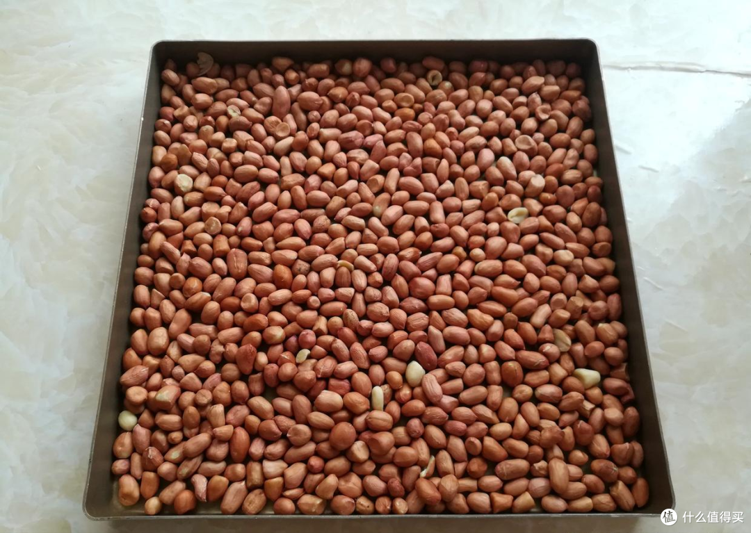 做糖霜花生,掌握2个技巧,颗颗挂霜嘎嘣脆,还是小时候的味道