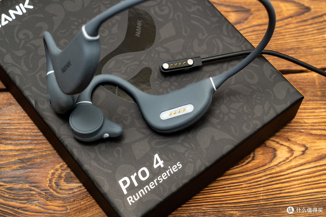 用了十几款运动耳机,发现还是骨传导最舒服,南卡Runner Pro 4体验
