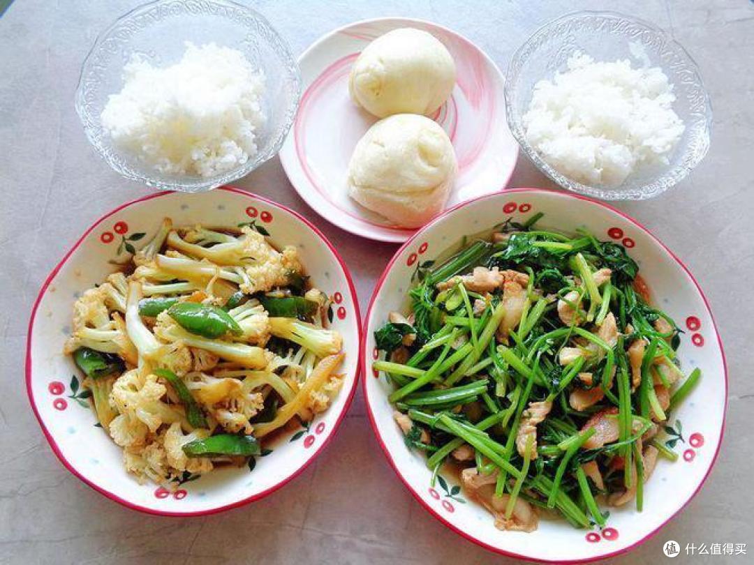 7天晚餐来了,家人饮食习惯一致,满满烟火味,挺知足