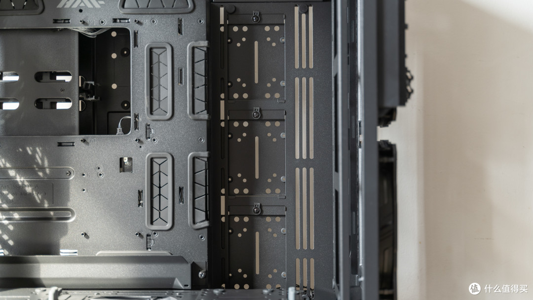 酷冷至尊HAF 700 EVO+13700K+索泰RTX 4080装机，十六把风扇会吹感冒吗？