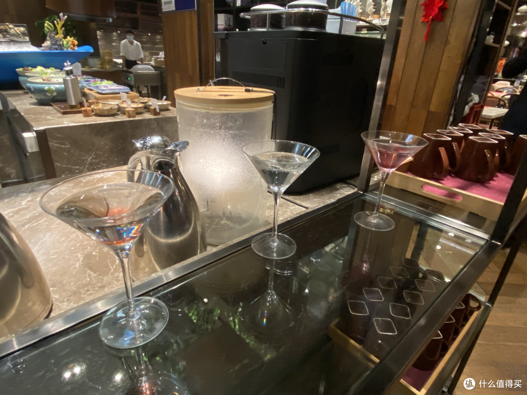 回家过年前吃顿好的,两人五折的海鲜自助餐【龙华希尔顿逸林酒店自助晚餐】