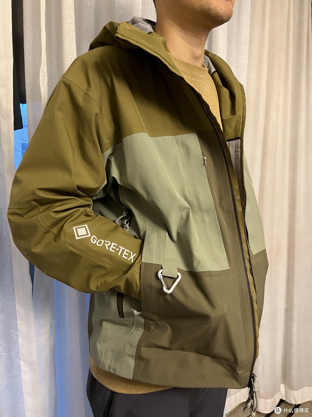 有一说一,拼色冲锋衣acg有话说
