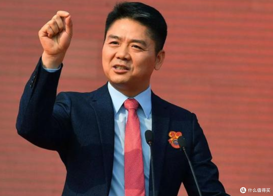 刘强东太猛了:搅局智能手机市场,春节不打烊价格还更低!