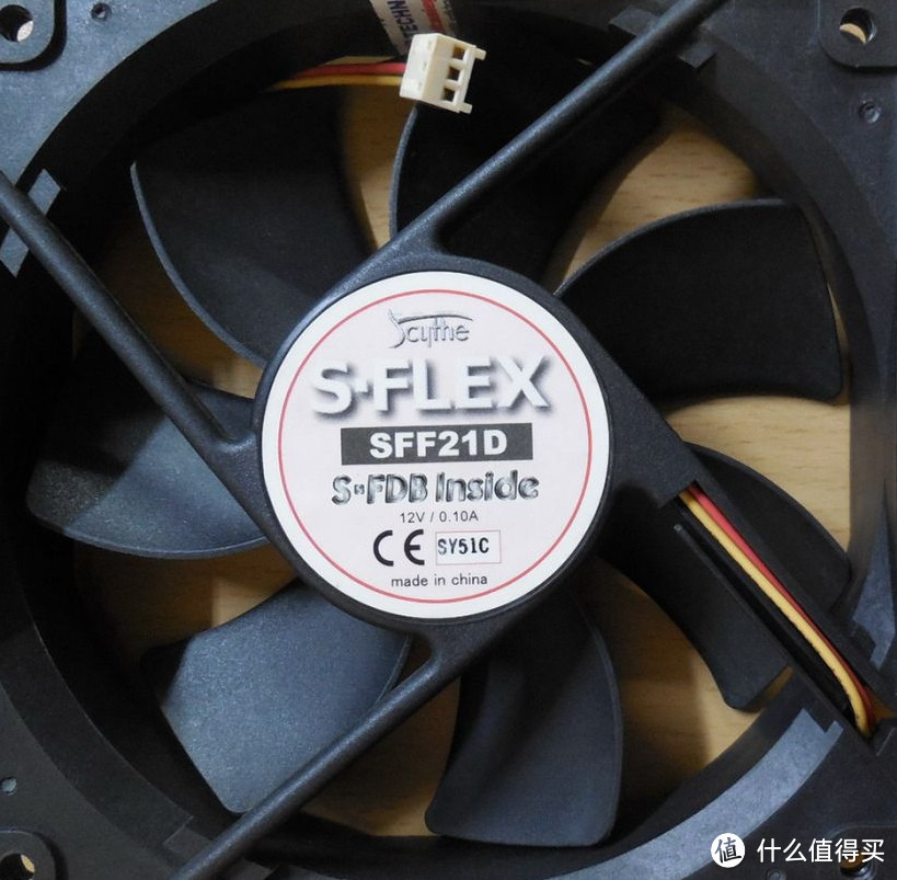 SCYTHE S-FLEX SFF21D