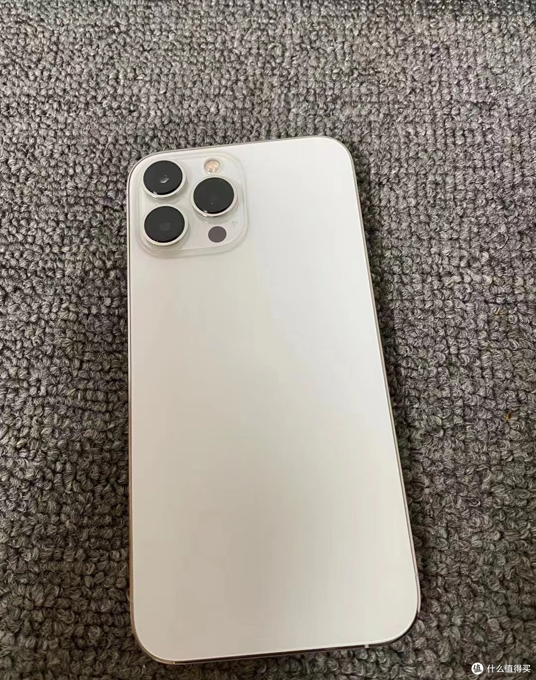 花6800入手了一个美版，iPhone13 Pro max！我感觉缺点好多，但是很值！