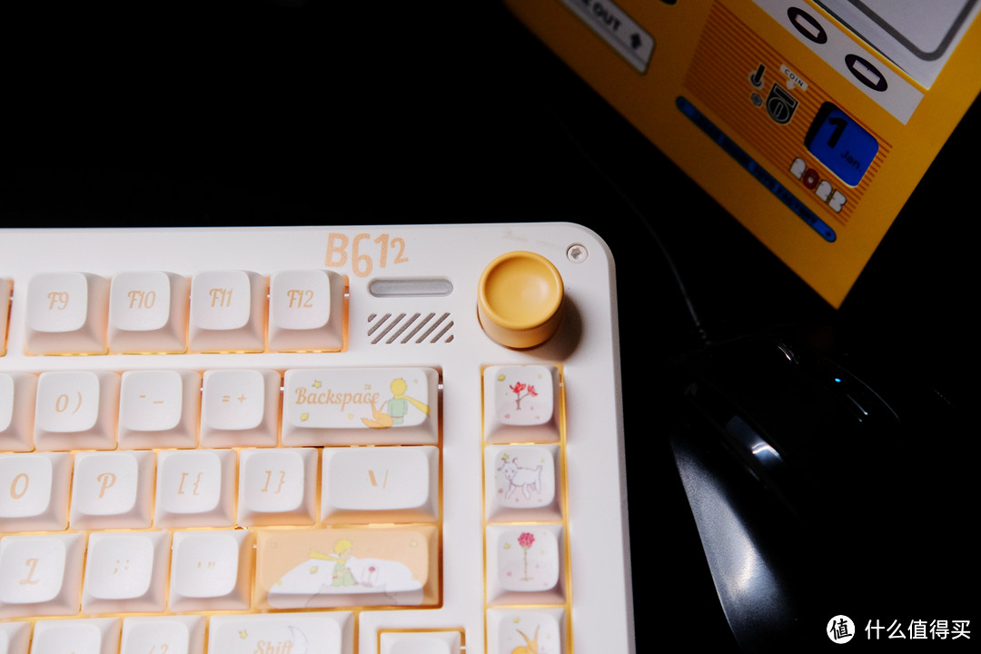 《小王子》真的是儿童文学？铝厂 ZX75小王子联名机械键盘入手
