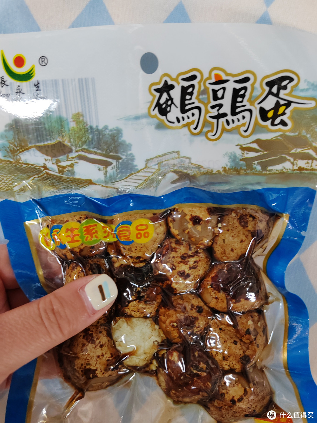 酱卤鹌鹑蛋，放在泡面里好美味