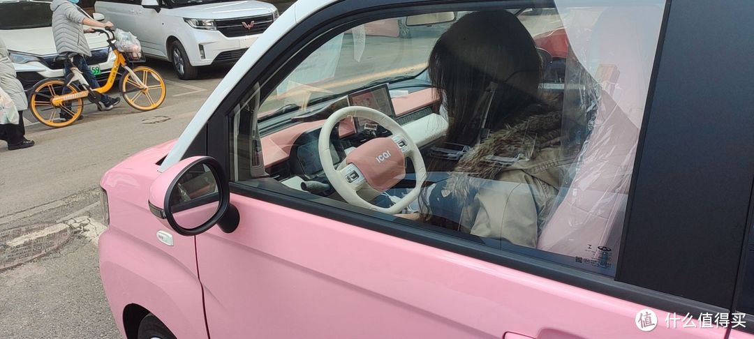 聊一聊我的那些车---21-21年看车买车篇（二）买代步车，据说是武汉首辆QQ冰淇淋蜜桃款