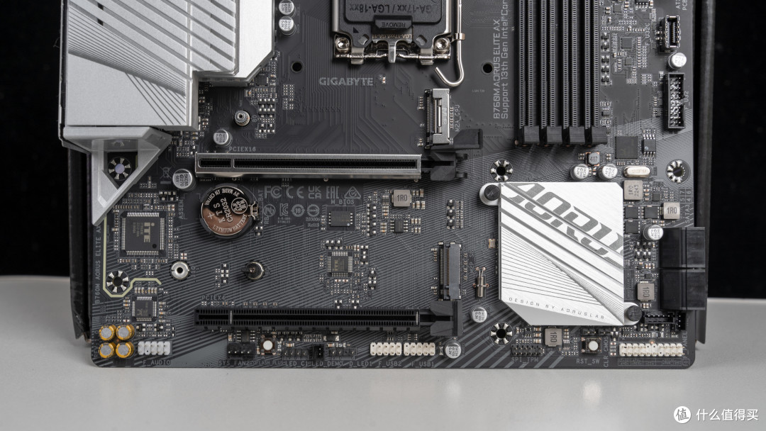 技嘉B760M AORUS ELITE AX小雕体验,自带一键提升内存性能技术