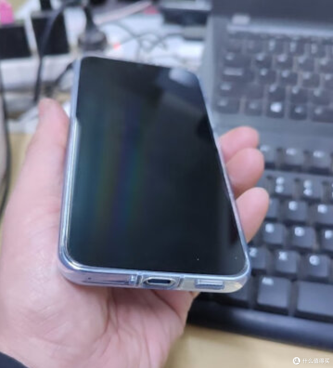 三颗徕卡专业镜头，光学防抖，售价合理