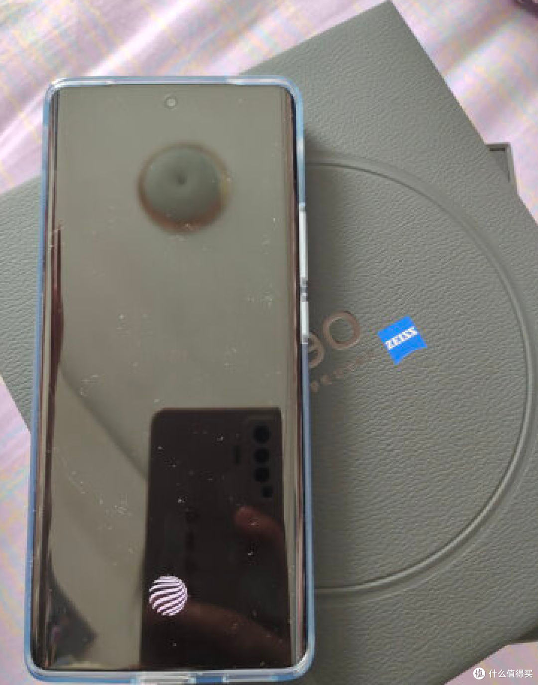 vivo X90:3699元起售的守门员