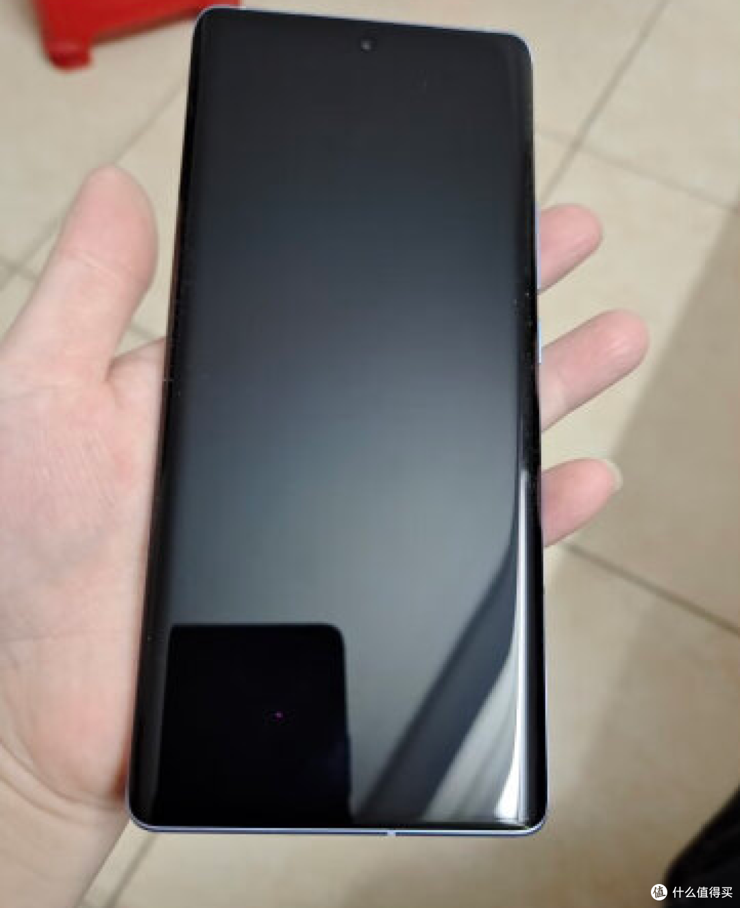 核心升级,vivo X90屏幕大升级,显示效果极佳