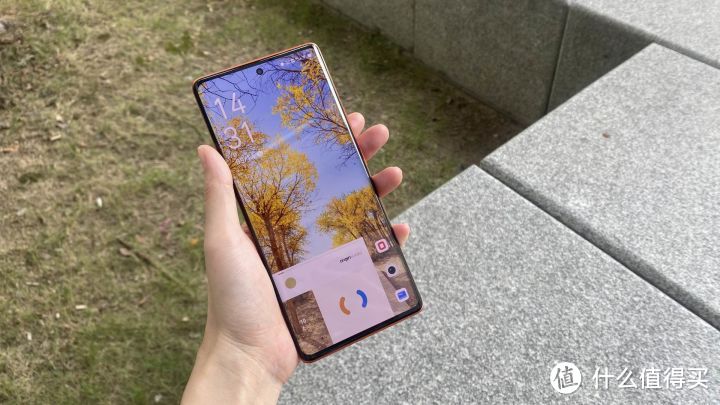 关于我选vivo X80当主力机这件事：亮点突出表现均衡