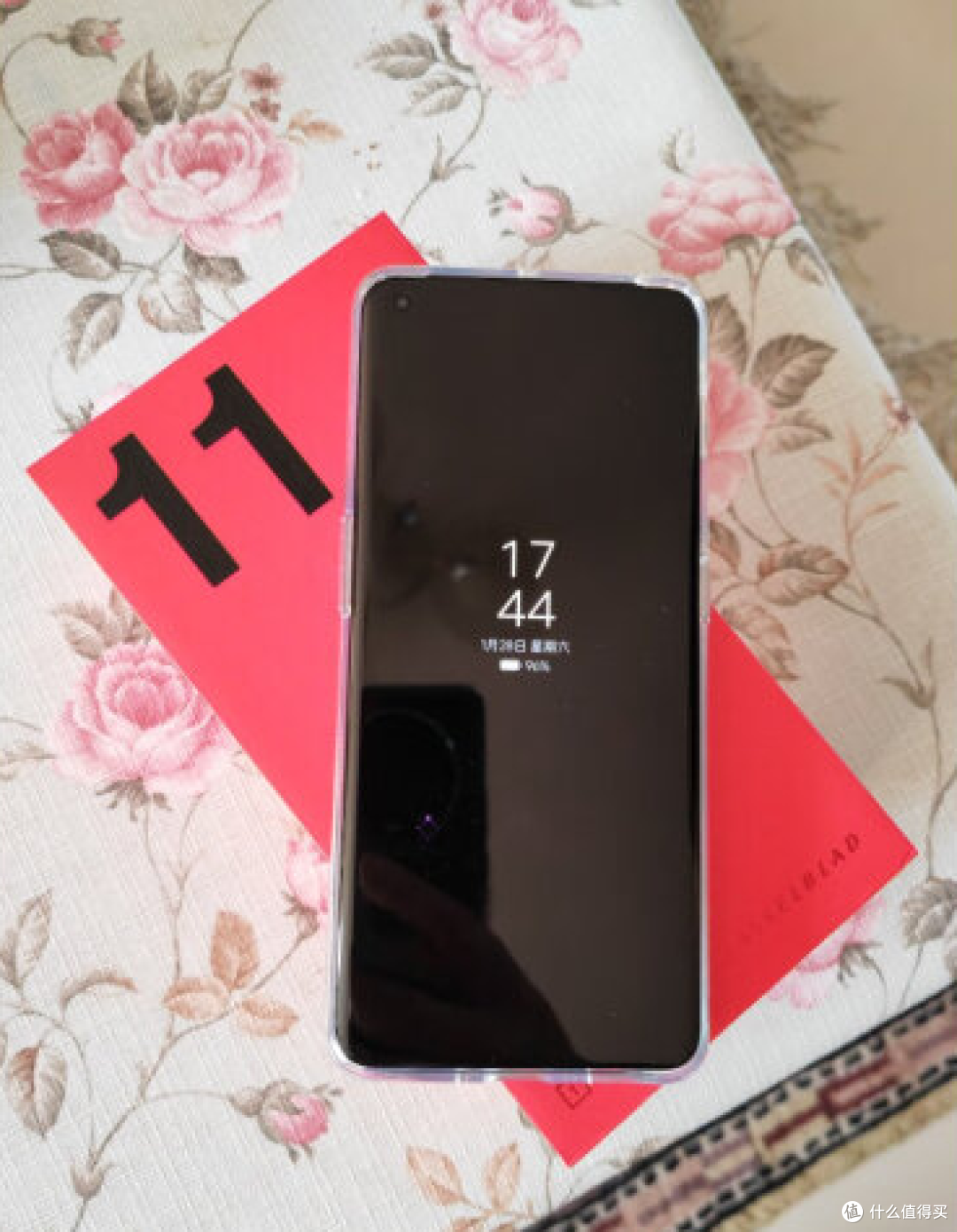 骁龙8 Gen 2，全新性能铁三角，一加11很值