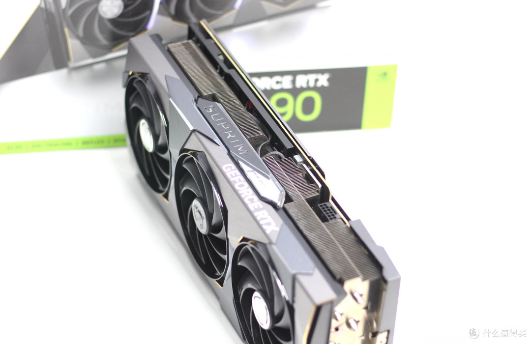 盘点过去一年PC游戏硬件：哪款最让你印象深刻？