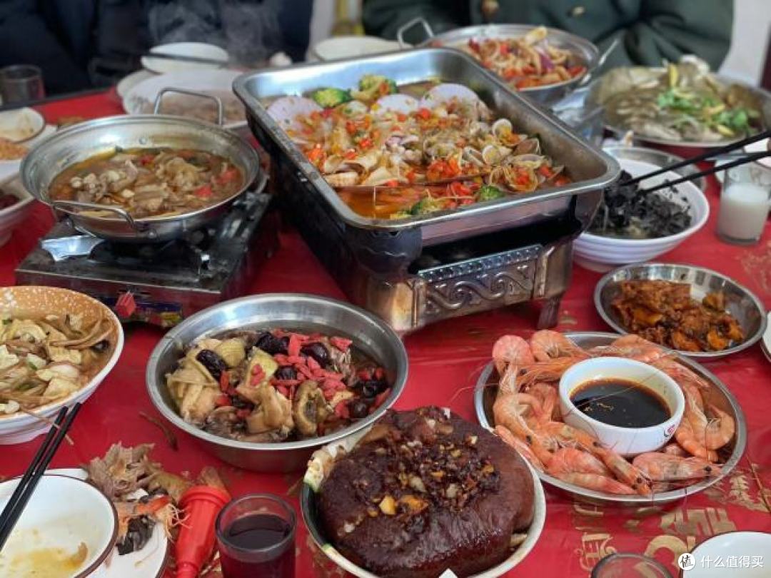 邵阳人办酒席，主人真横豪！吃饱喝足，一看回礼，众人目瞪口呆！