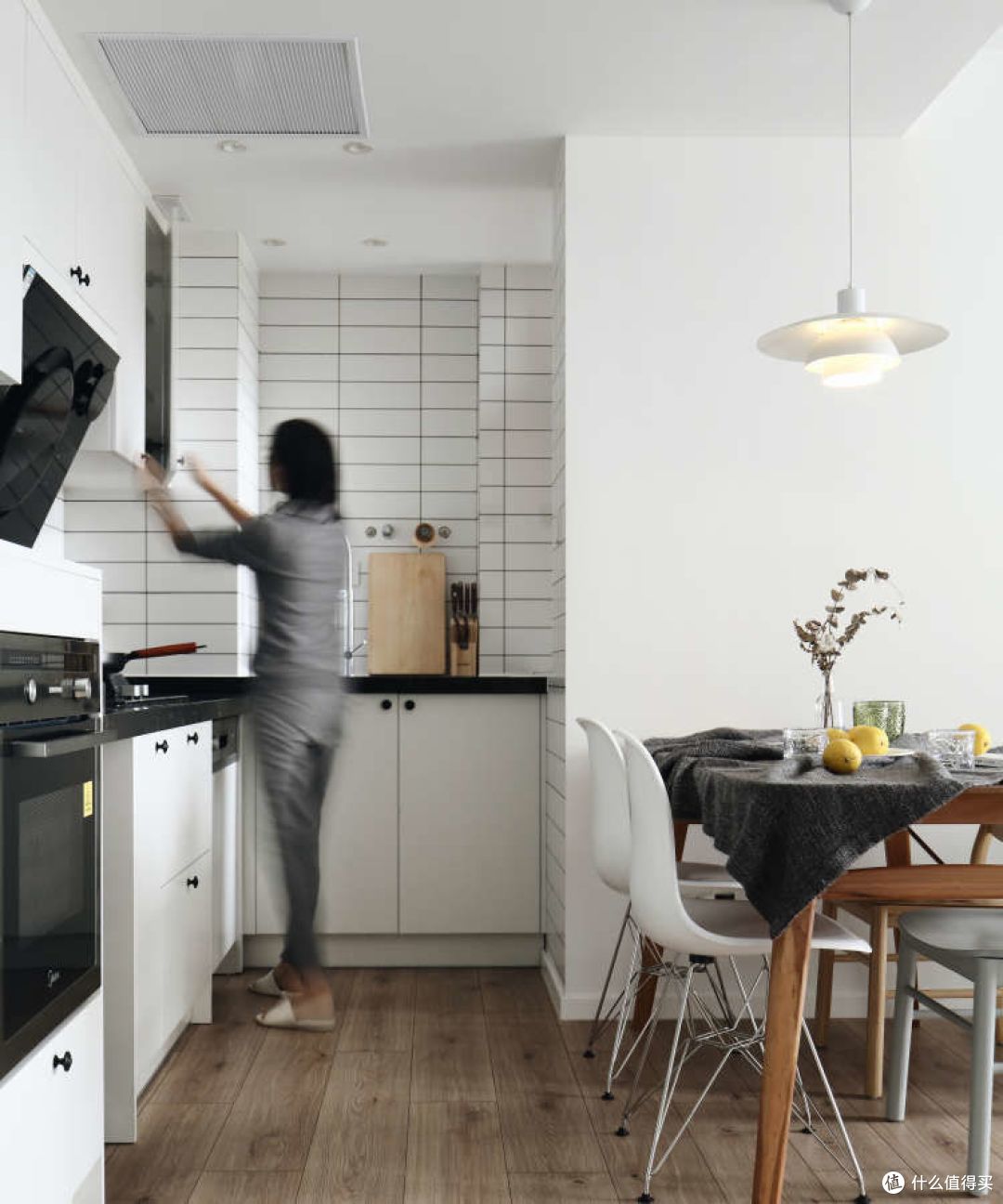 75㎡小户型,客餐厨一体化,全屋清爽又通透,最满意儿童房