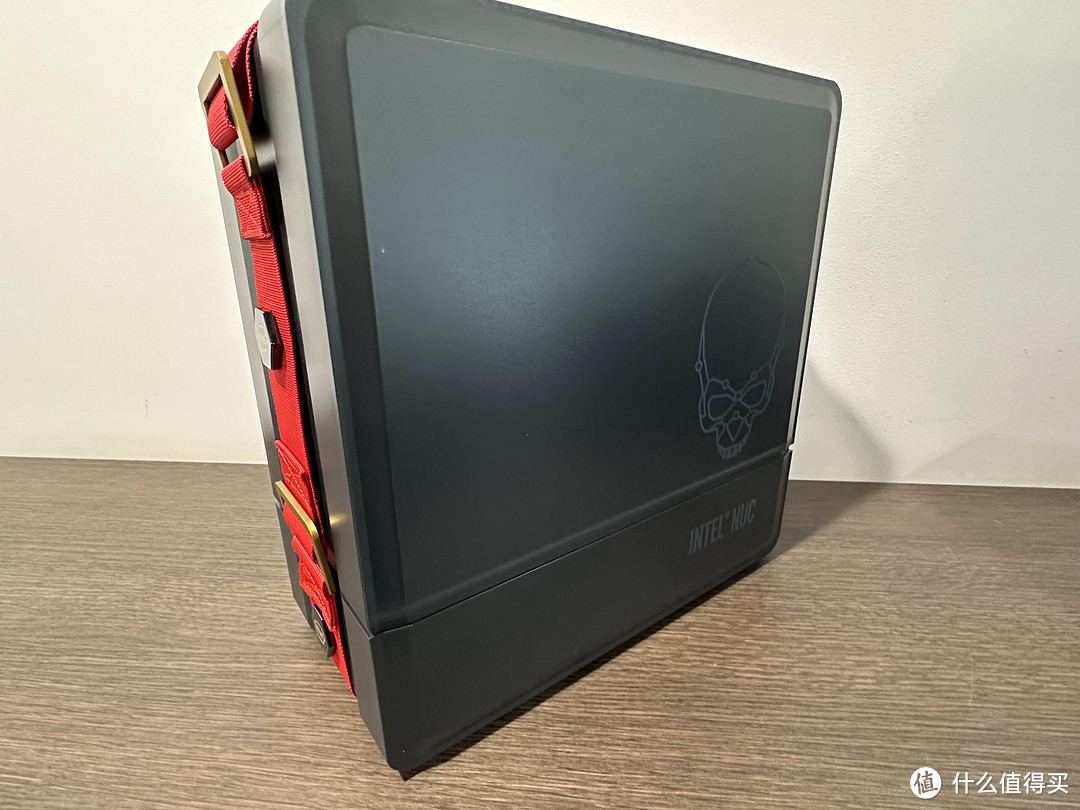 可以放进包里的小钢炮 i9 3060TI