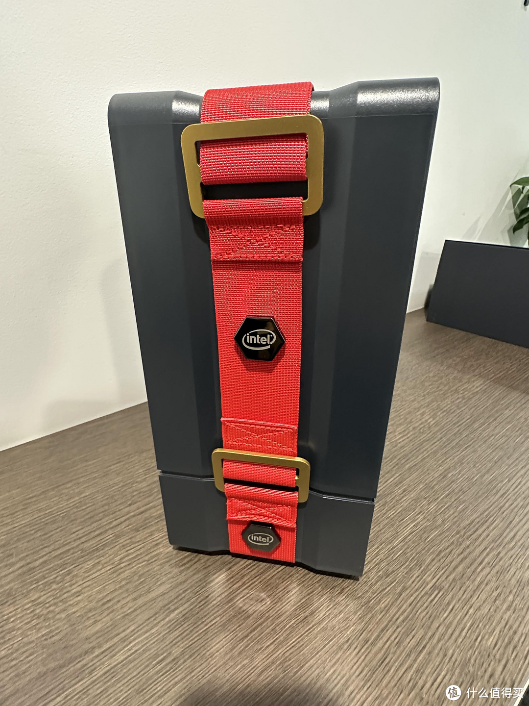 可以放进包里的小钢炮 i9 3060TI