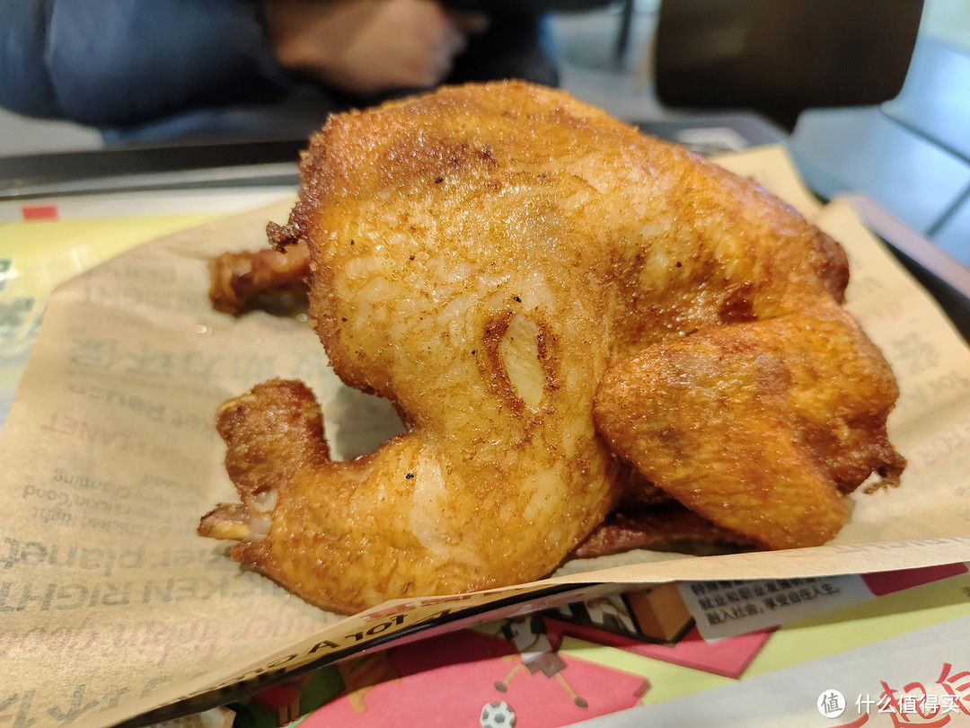 KFC in Naples, opens the king of American fried chicken